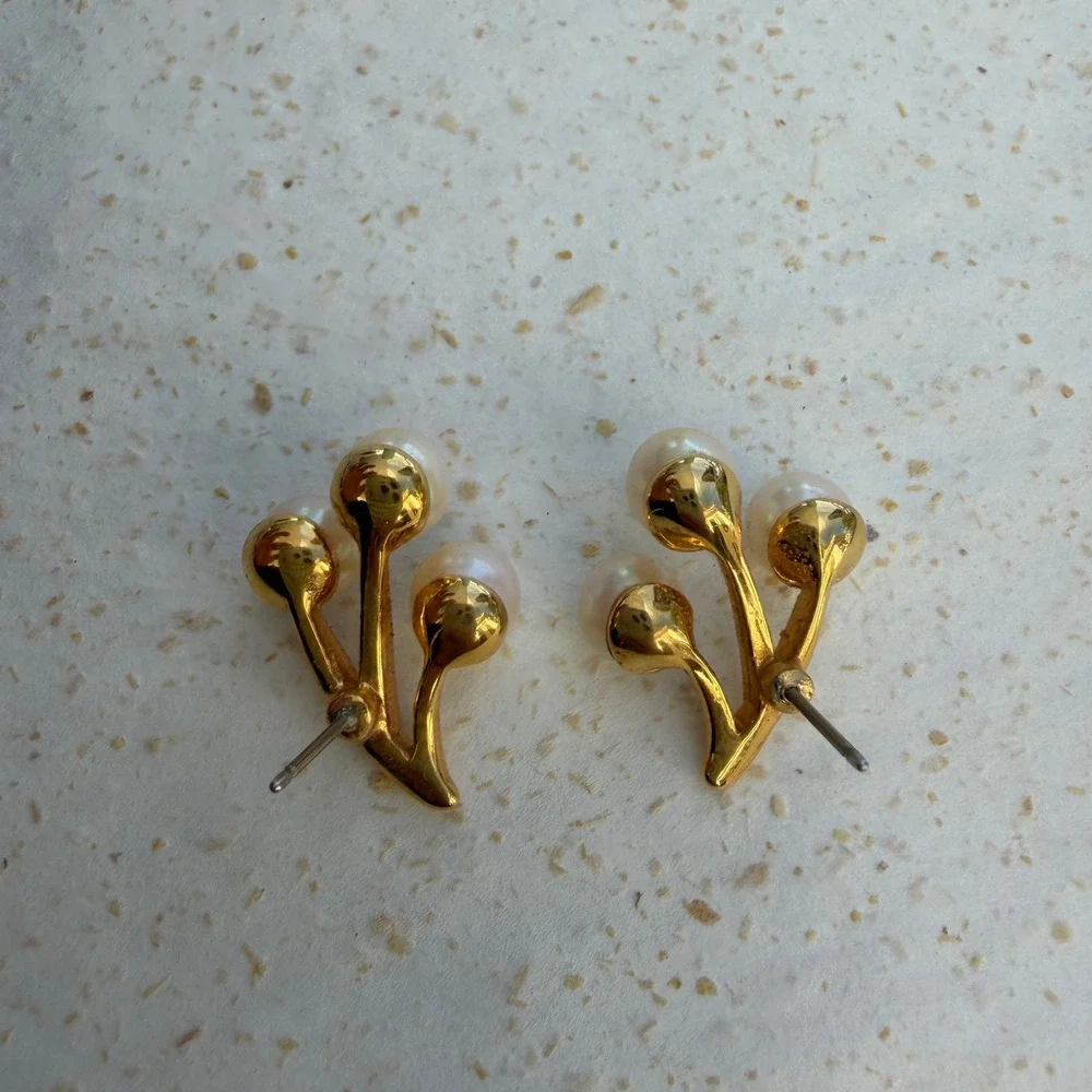 Vintage Gold Tone Triple Pearl Cluster Cherry Stud Earrings Women Jewelry